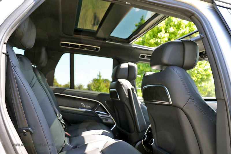 Range Rover P530 4.4 V8 Autobiography