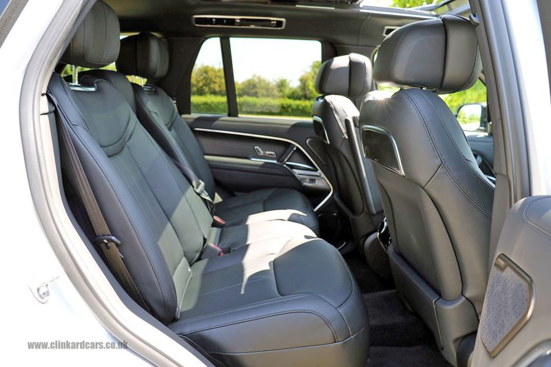 Range Rover P530 4.4 V8 Autobiography