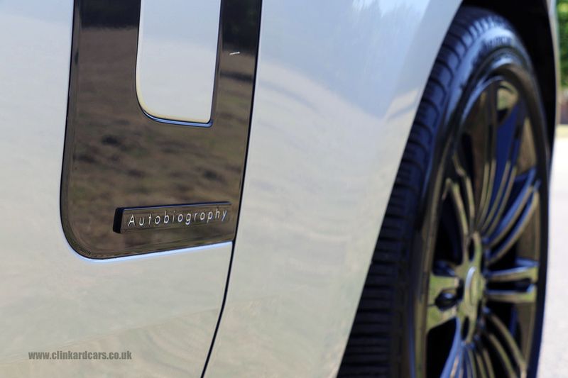 Range Rover P530 4.4 V8 Autobiography