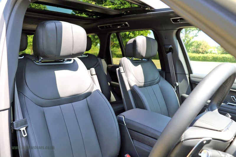 Range Rover P530 4.4 V8 Autobiography