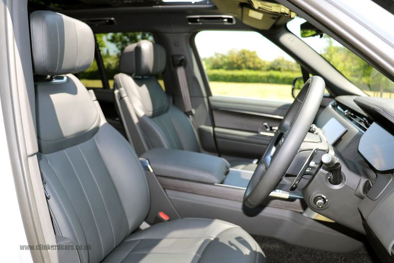 Range Rover P530 4.4 V8 Autobiography