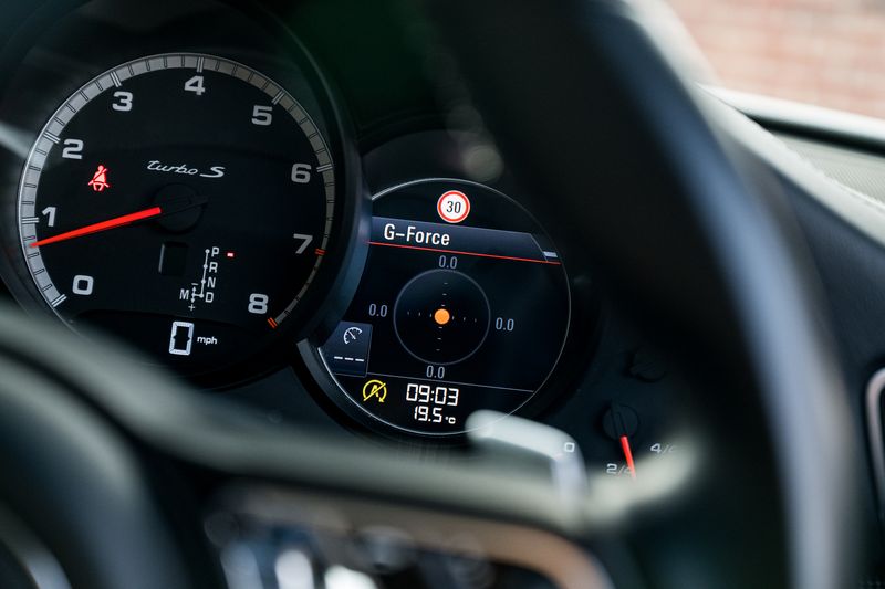 Porsche 991 Turbo S Coupe PDK