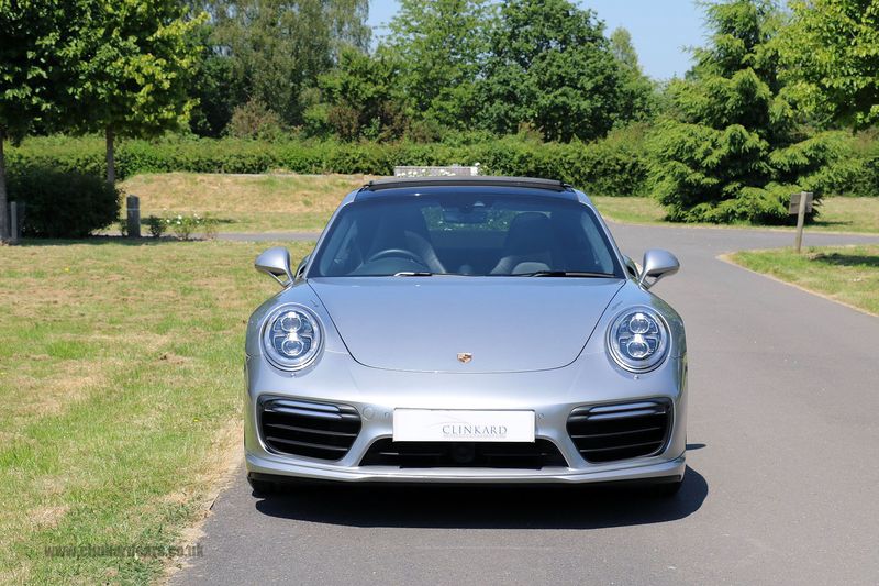 Porsche 991 Turbo S Coupe PDK