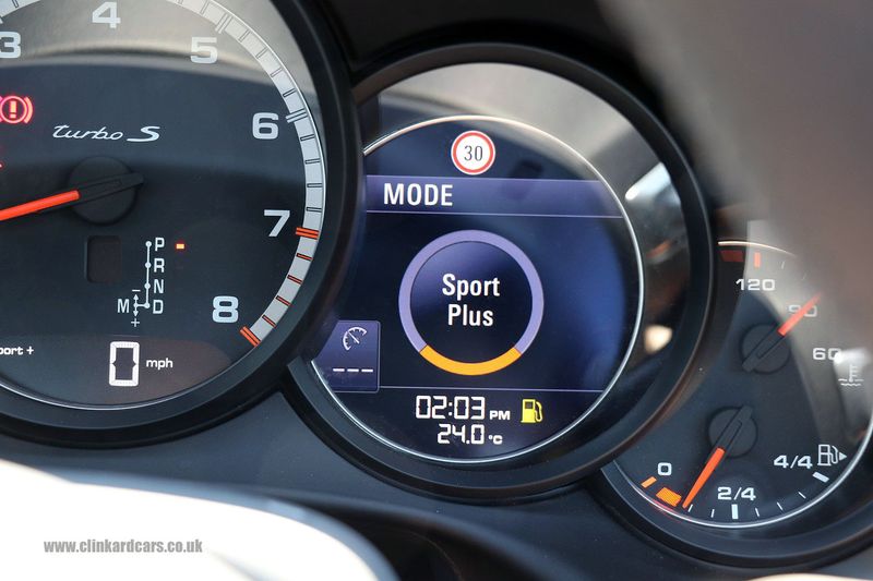 Porsche 991 Turbo S Coupe PDK