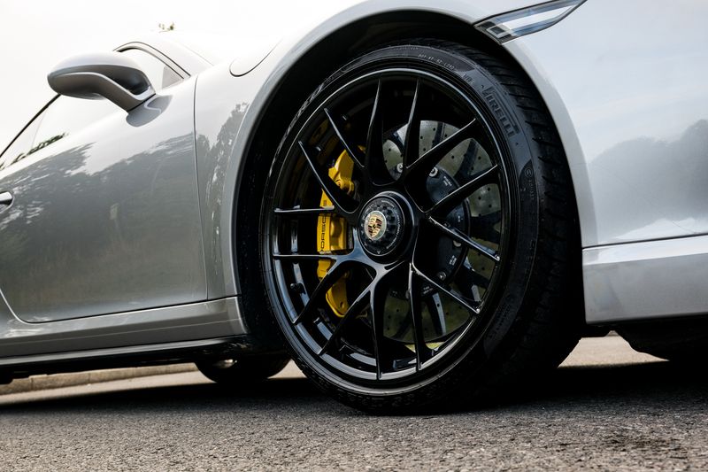 Porsche 991 Turbo S Coupe PDK