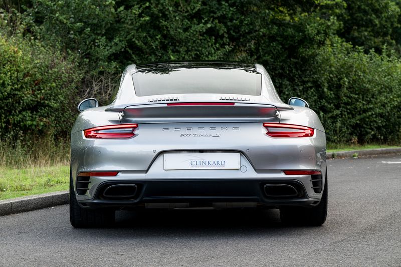 Porsche 991 Turbo S Coupe PDK