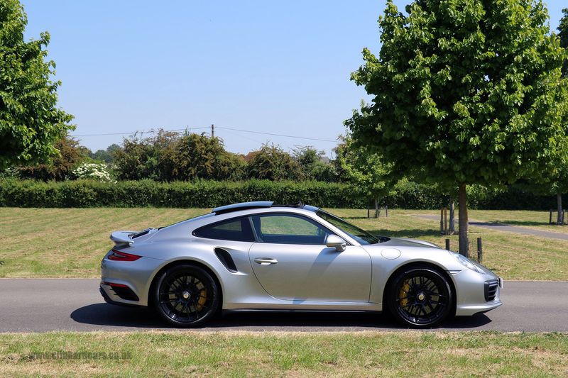 Porsche 991 Turbo S Coupe PDK