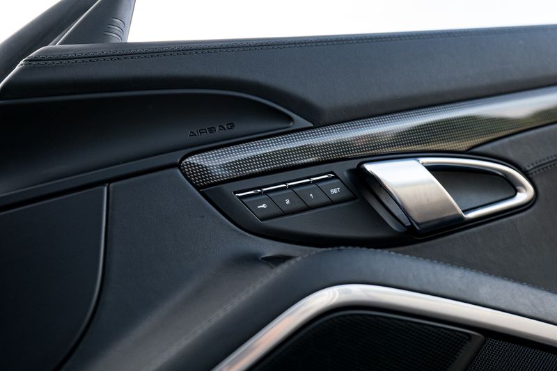 Porsche 991 Turbo S Coupe PDK