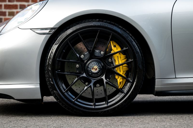 Porsche 991 Turbo S Coupe PDK