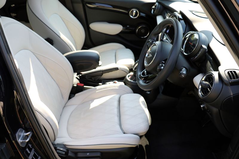 Mini Cooper S Exclusive Automatic 5 Door