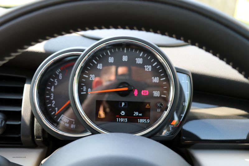 Mini Cooper S Exclusive Automatic 5 Door