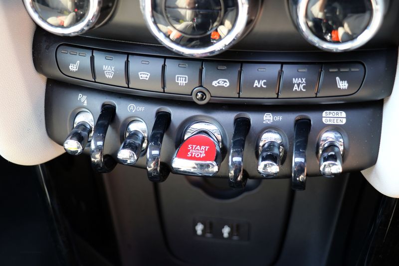 Mini Cooper S Exclusive Automatic 5 Door