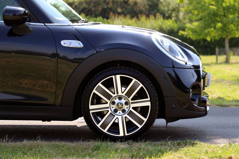 Mini Cooper S Exclusive Automatic 5 Door