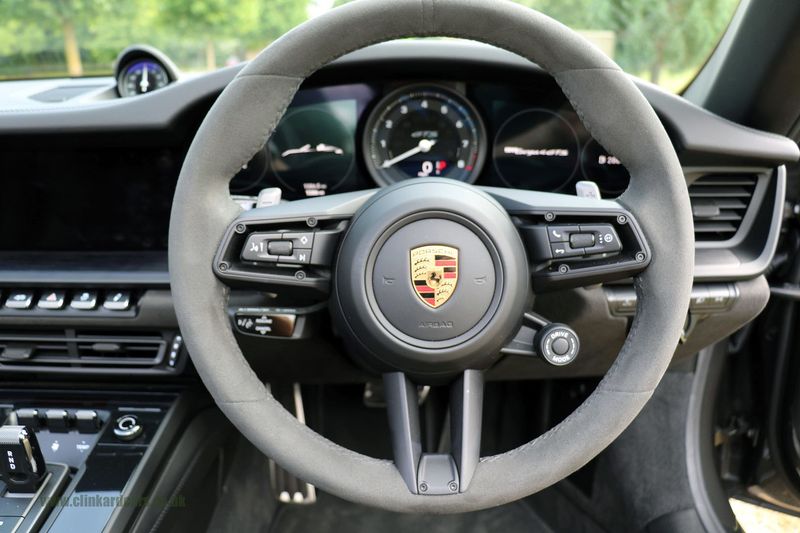 Porsche 992 Targa 4 GTS