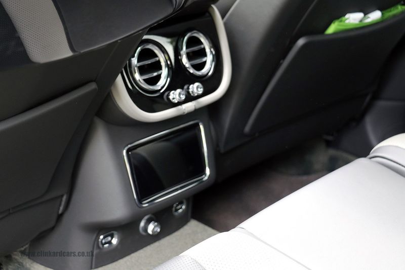 Bentley Bentayga V8 S Automatic