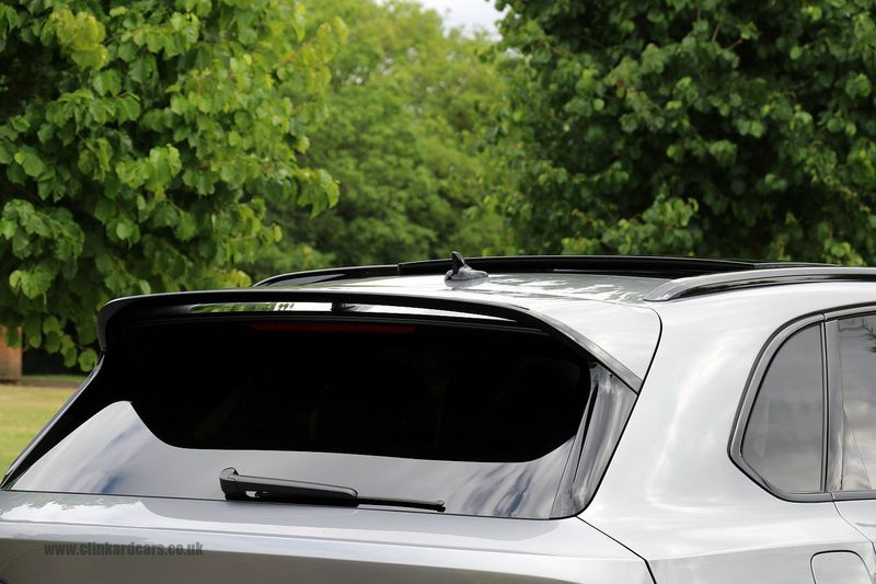 Bentley Bentayga V8 S Automatic