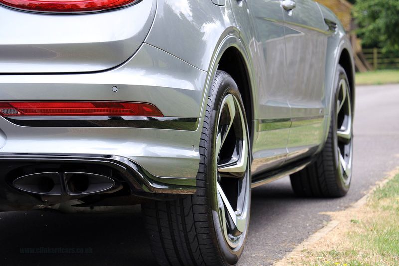 Bentley Bentayga V8 S Automatic