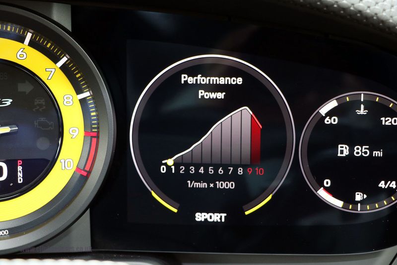 Porsche 992 GT3 Touring PDK