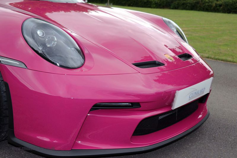 Porsche 992 GT3 Touring PDK