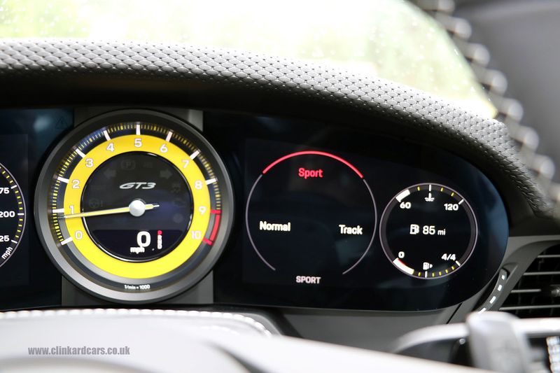 Porsche 992 GT3 Touring PDK