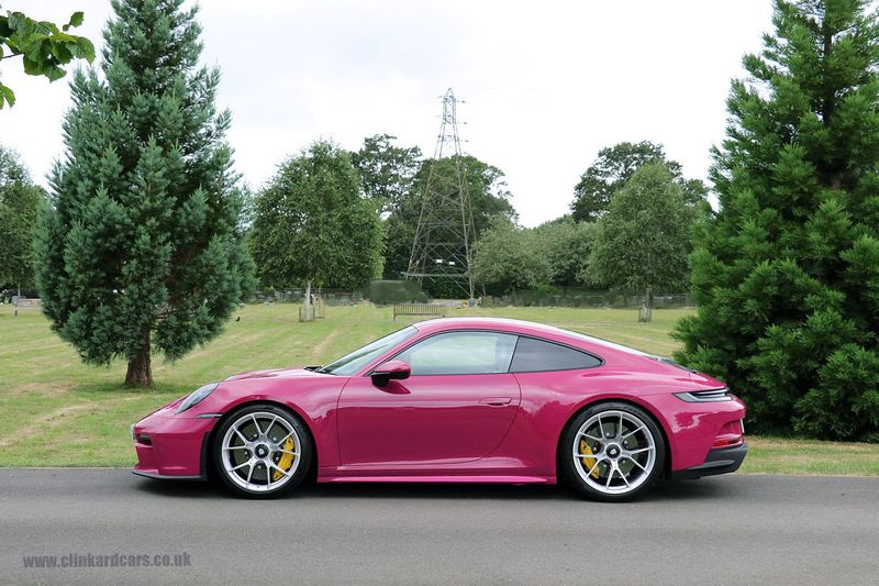 Porsche 992 GT3 Touring PDK