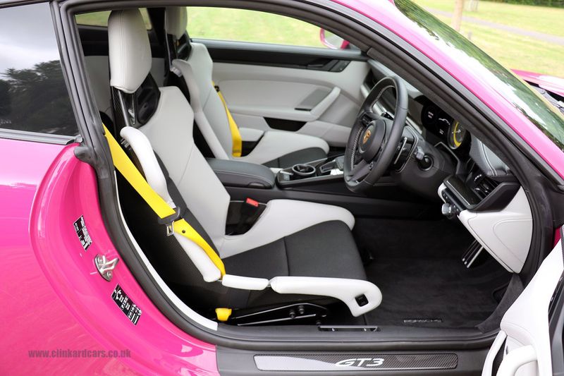 Porsche 992 GT3 Touring PDK