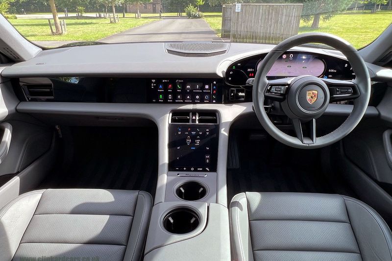 Porsche Taycan 4 Cross Turismo Performance Plus 93.4kWh with 11kW Charger