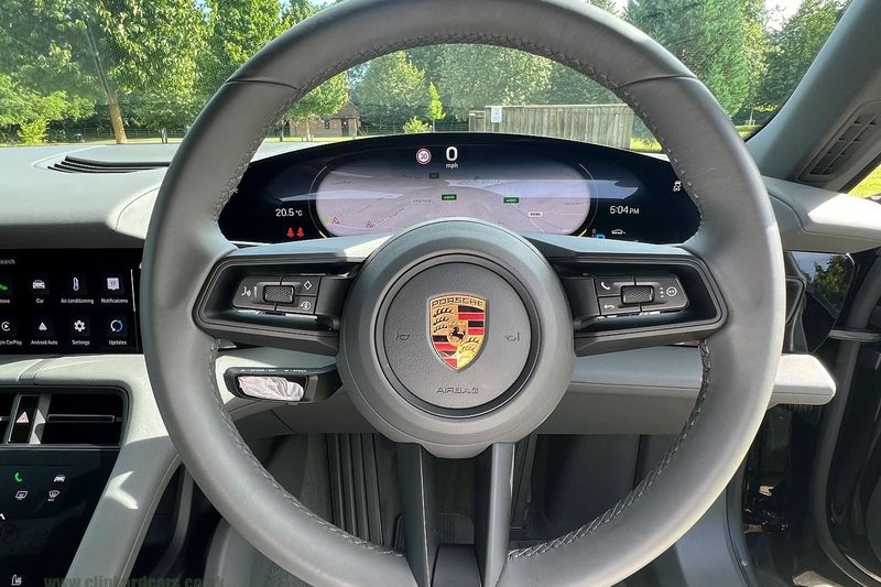 Porsche Taycan 4 Cross Turismo Performance Plus 93.4kWh with 11kW Charger