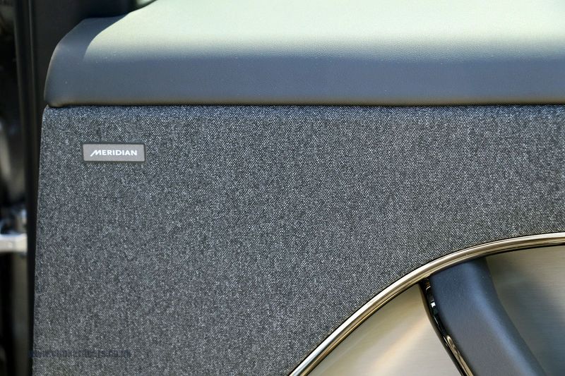 Range Rover Sport D300 Dynamic SE