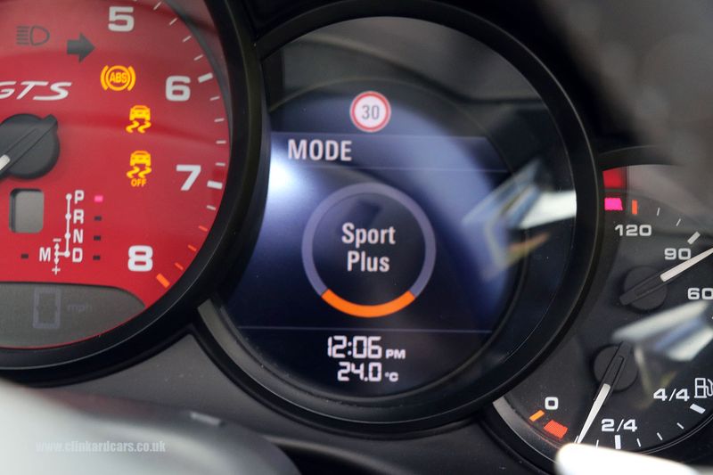 Porsche 991 Targa 4 GTS PDK