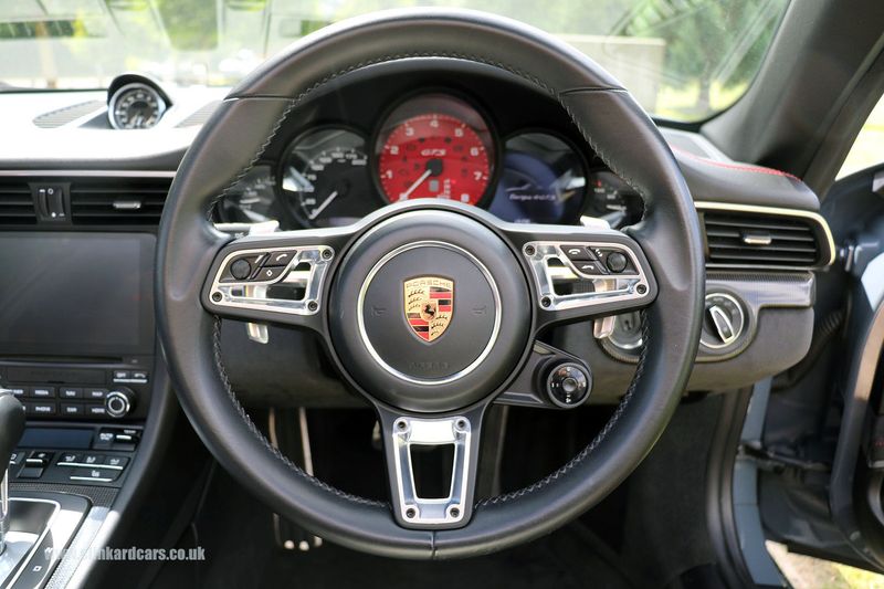 Porsche 991 Targa 4 GTS PDK