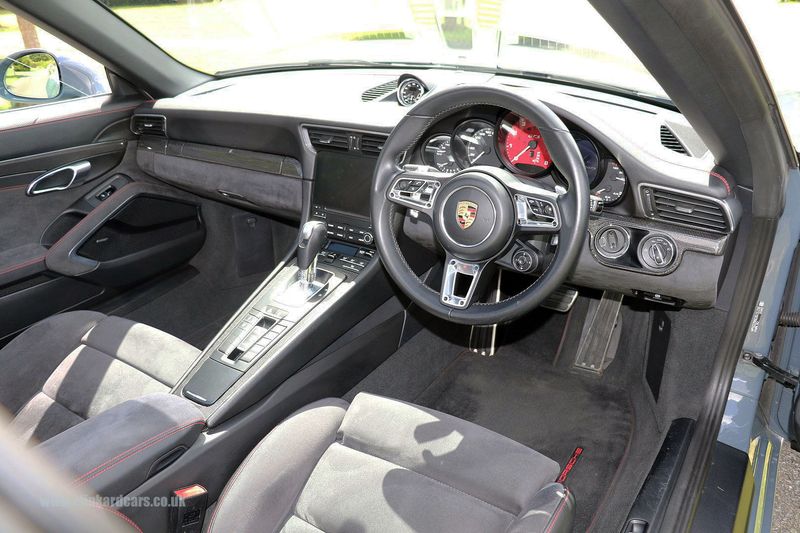 Porsche 991 Targa 4 GTS PDK