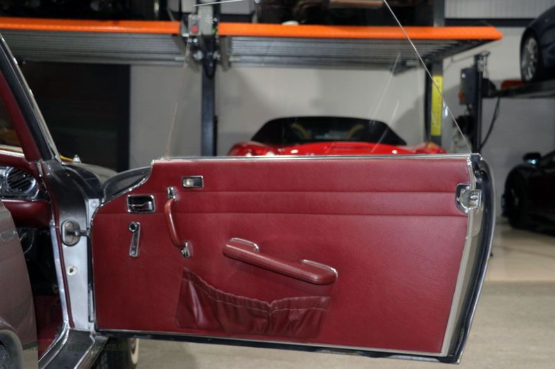 Mercedes Benz 280SL 'Pagoda'