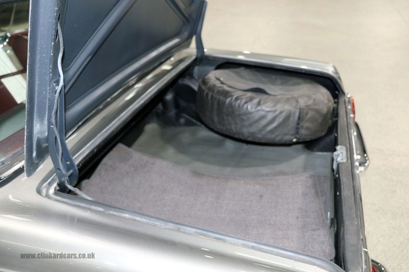 Mercedes Benz 280SL 'Pagoda'