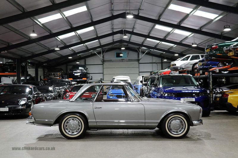 Mercedes Benz 280SL 'Pagoda'