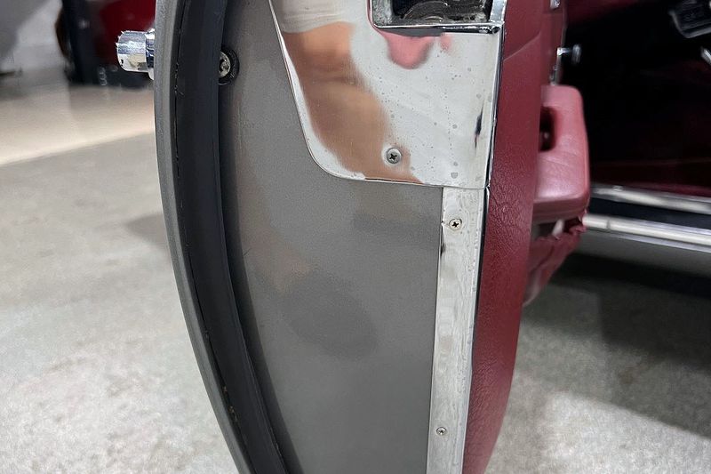 Mercedes Benz 280SL 'Pagoda'