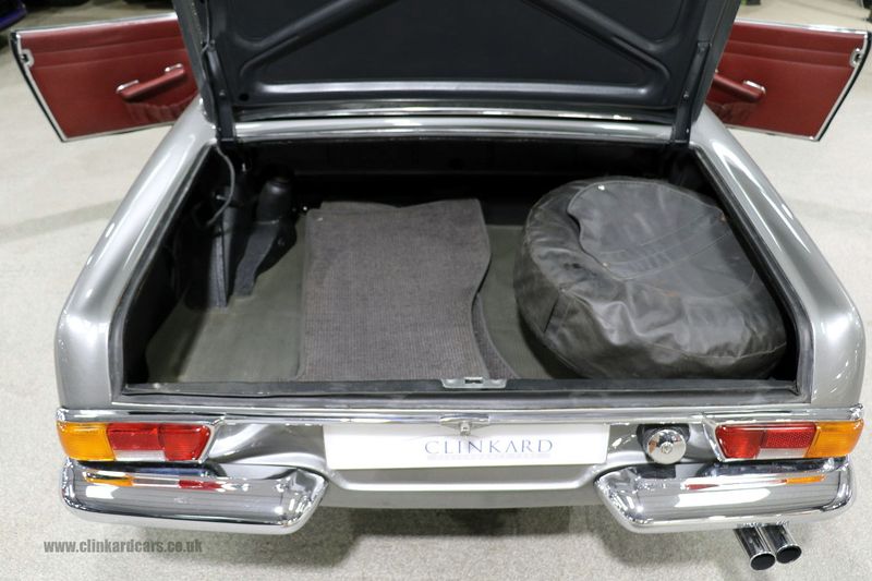 Mercedes Benz 280SL 'Pagoda'