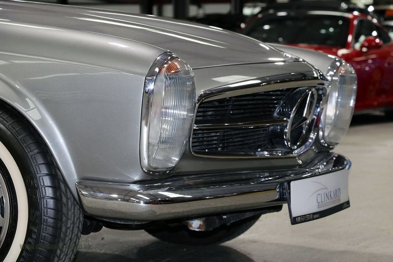 Mercedes Benz 280SL 'Pagoda'
