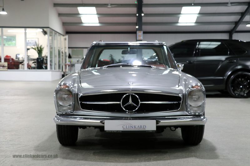 Mercedes Benz 280SL 'Pagoda'