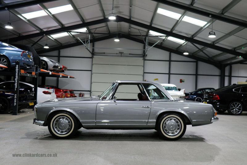 Mercedes Benz 280SL 'Pagoda'