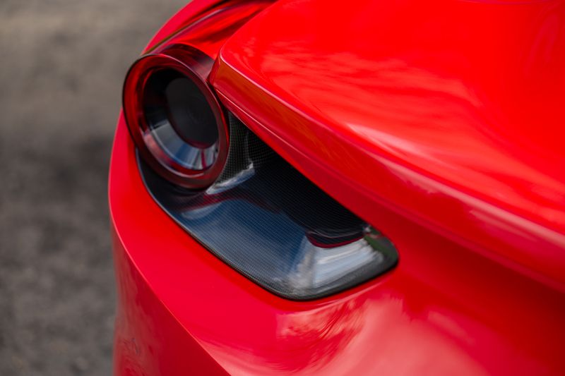 Ferrari 488 Spider DCT