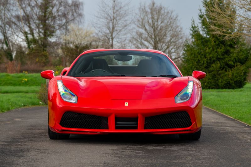 Ferrari 488 Spider DCT