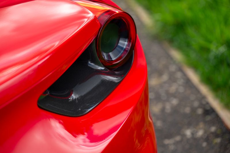 Ferrari 488 Spider DCT