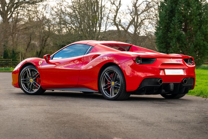 Ferrari 488 Spider DCT