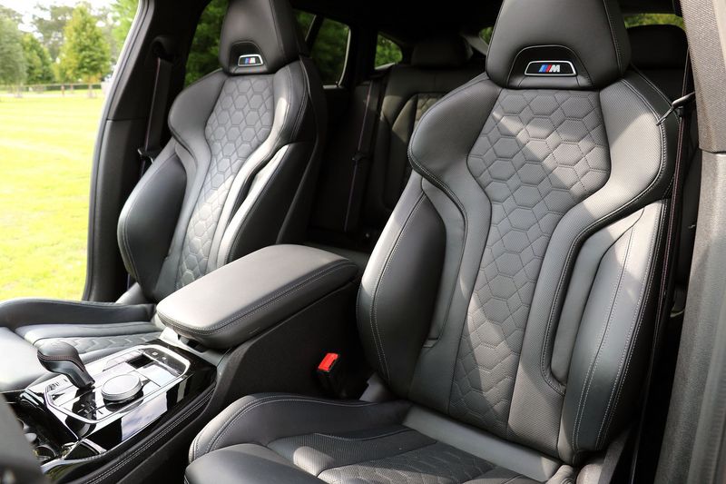 BMW X4M Competition Ultimate Pack