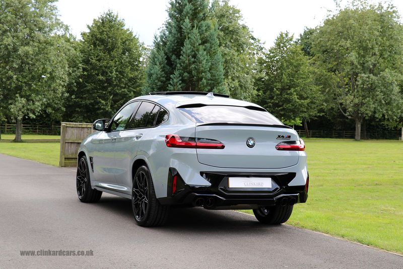 BMW X4M Competition Ultimate Pack