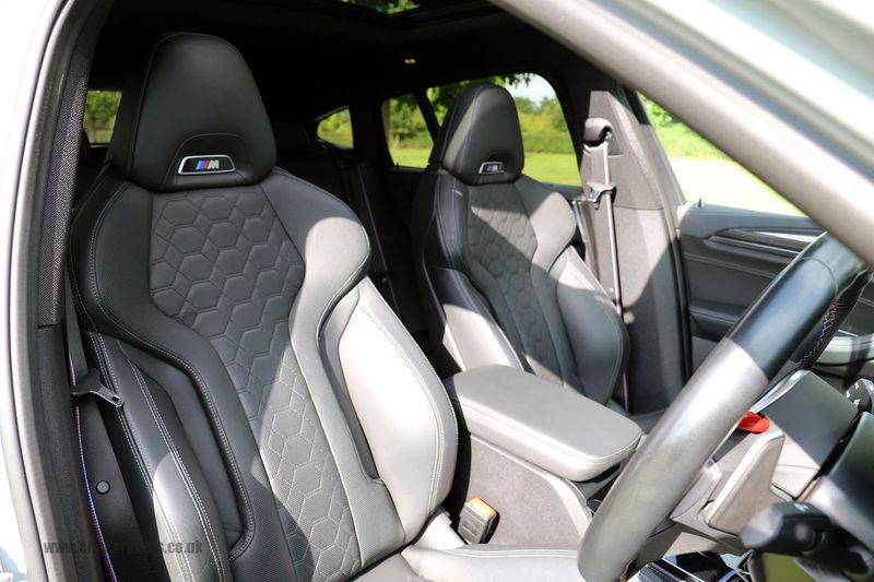 BMW X4M Competition Ultimate Pack