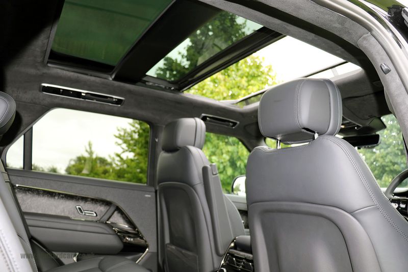 Range Rover Sport D350 First Edition