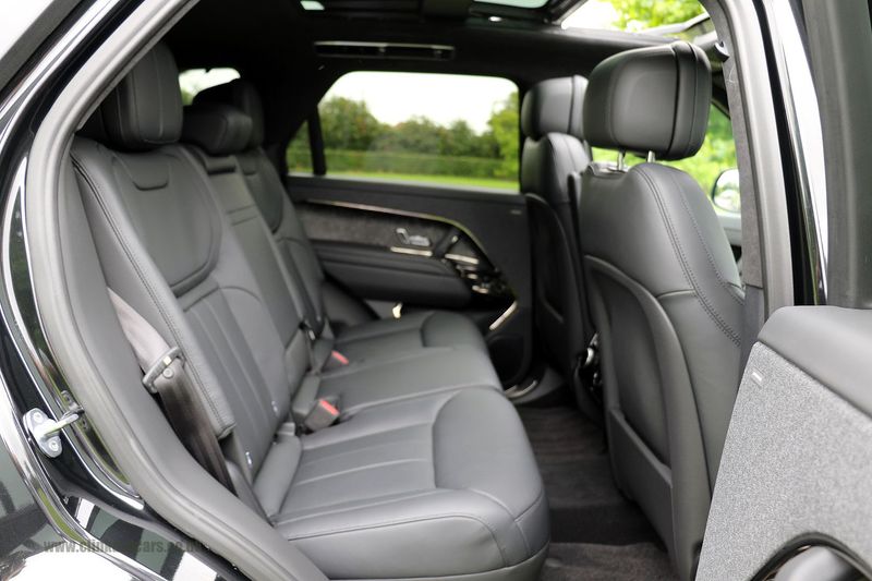 Range Rover Sport D350 First Edition