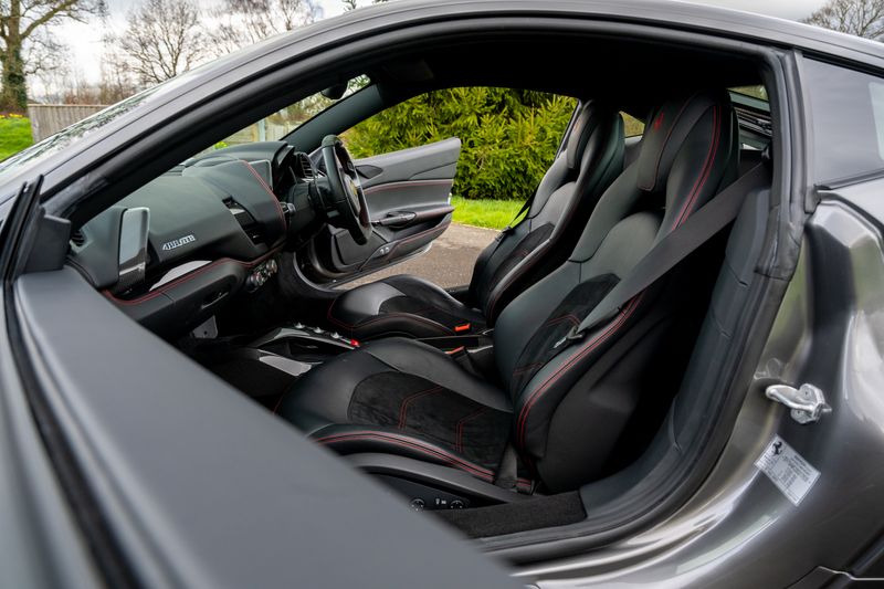 Ferrari 488 3.9T V8 GTB F1 DCT